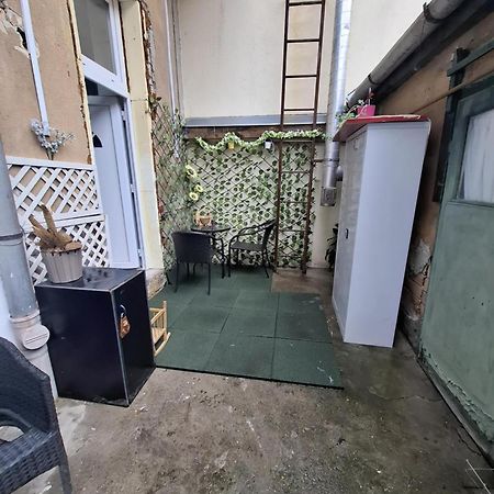 Charming Studio In The City Centre Budapest Kültér fotó