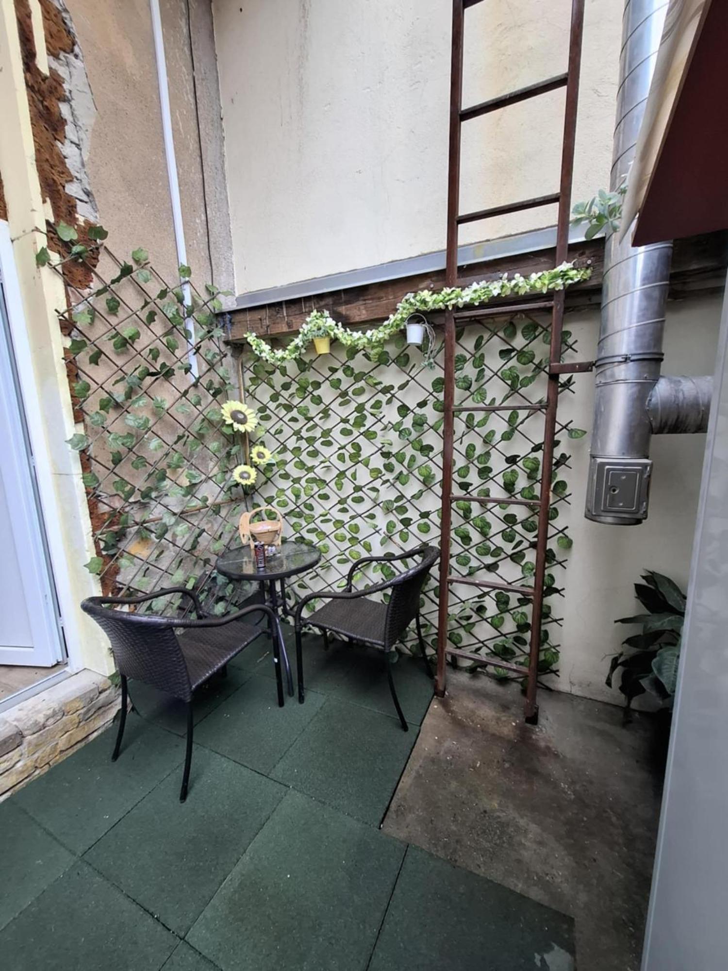 Charming Studio In The City Centre Budapest Kültér fotó